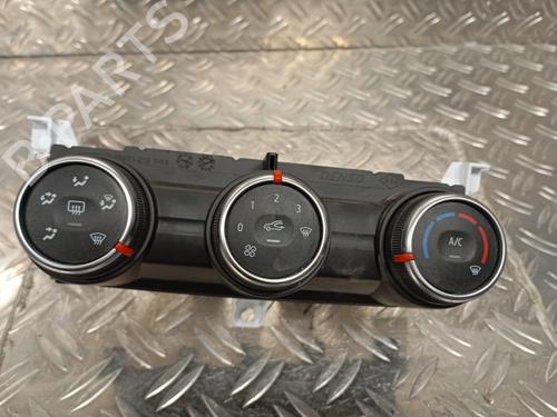 Used Climate control RENAULT CLIO V (B7_) 1.0 TCe 100 (B7MT) (101 hp) 21680362