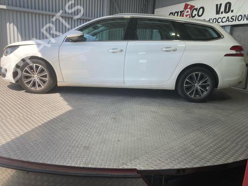 Brugte PEUGEOT 308 SW II (LC_, LJ_, LR_, LX_, L4_)  1.2 THP 130  4994017