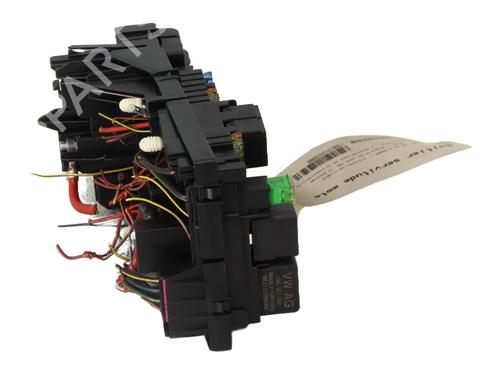 Used Fuse box Fuse box AUDI A3 (8V1, 8VK) 2.0 TDI (150 hp) 33943186 33943186