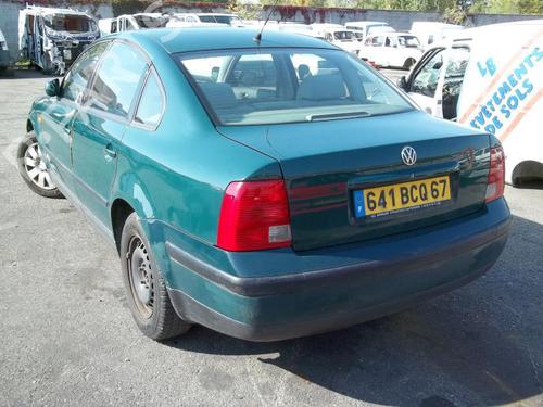 Left mirror VW PASSAT B5 (3B2) 1.9 TDI | BP21304538C26 