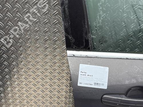 right-front-door-ford-focus-iii-2010-2011-2012-2013-2014-2015-2016-2017-2018-2019-2020-31051785 main image