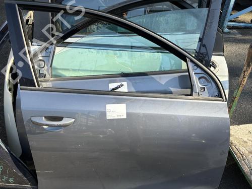Used Right front door VW GOLF VI (5K1) 2.0 TDI (140 hp) 21306960