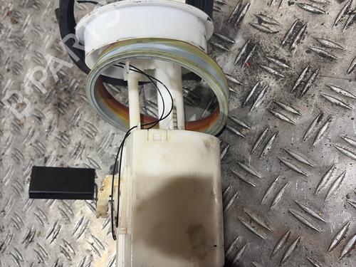 Used Fuel pump Fuel pump VW LT 28-46 II Van (2DA, 2DD, 2DH) 2.5 TDI (109 hp) 40032214 40032214