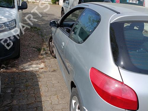 Right taillight PEUGEOT 206 Hatchback (2A/C) 2.0 HDI 90 | BP25907096C35 