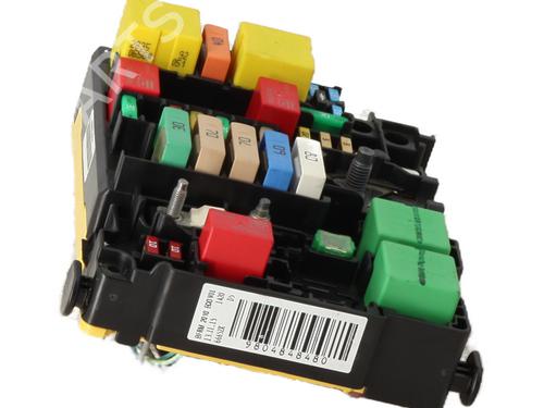 Fuse box CITROËN C4 CACTUS 1.2 VTi 82 | BP31211500E1