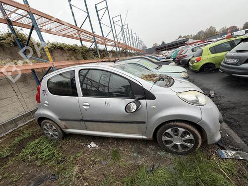 Front left belt tensioner PEUGEOT 107 (PM_, PN_) 1.0 | BP21884856C87 
