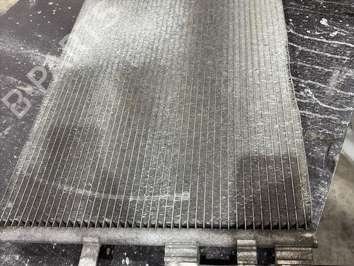 Intercooler FORD TRANSIT Van (FA_ _) 2.2 TDCi | BP32014841M30 - Image 2