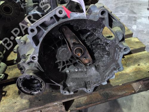 Used Gearbox Gearbox VW FOX Hatchback (5Z1, 5Z3, 5Z4) 1.2 (55 hp) 32031103 32031103