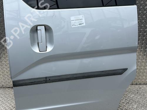 Used Left slide door NISSAN NV200 / EVALIA Bus 1.5 dCi 110 (M20, M20M) (110 hp) 24949667