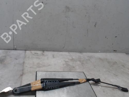 Front windshield wiper arm FORD FIESTA VI (CB1, CCN) 1.25 | BP21306211C143 