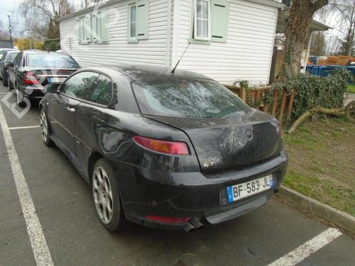 AC radiator ALFA ROMEO GT (937_) 1.9 JTD (937CXN1B) | BP21315461M32 