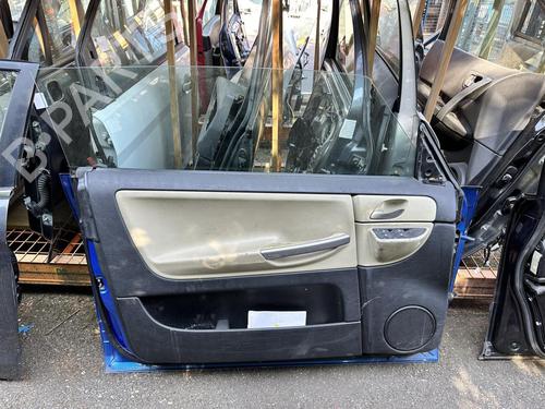 Used Left front door RENAULT AVANTIME (DE0_) 2.2 dCi (DE01) (150 hp) 21289752