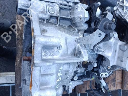 gearbox-toyota-proace-bus-mdz_-2016-30761697 main image
