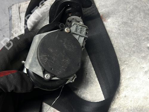 Used Front right seatbelt Front right seatbelt PEUGEOT 607 (9D, 9U) 2.7 HDi 24V (204 hp) 21593298 21593298