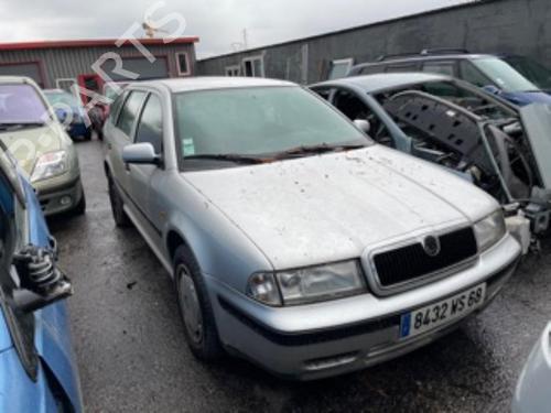 Front left lock SKODA OCTAVIA I Combi (1U5) 1.6 | BP21370313C98 