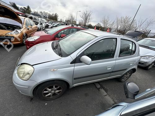 Højre baglygte TOYOTA YARIS (_P1_) 1.4 D-4D (NLP10_, NLP10R) | BP21318444C35 