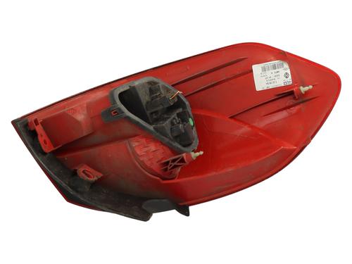 Right taillight RENAULT CLIO III Grandtour (KR0/1_) 1.5 dCi (KR0G) | BP32241866C35 