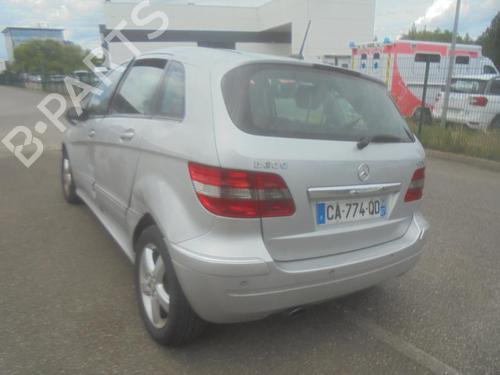 Radio MERCEDES-BENZ B-CLASS Sports Tourer (W245) B 200 CDI (245.208) | BP21312699E6 