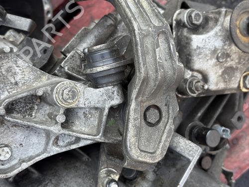 Gearbox PEUGEOT 807 (EB_) 2.2 HDi | BP27435086M3 