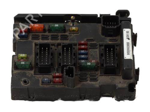 Used Fuse box PEUGEOT 307 (3A/C) 1.6 HDi 110 (109 hp) 21368641