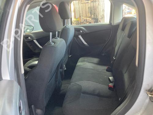 Front left seatbelt CITROËN C3 II (SC_) 1.4 VTi 95 | BP35826999I26 - Image 9