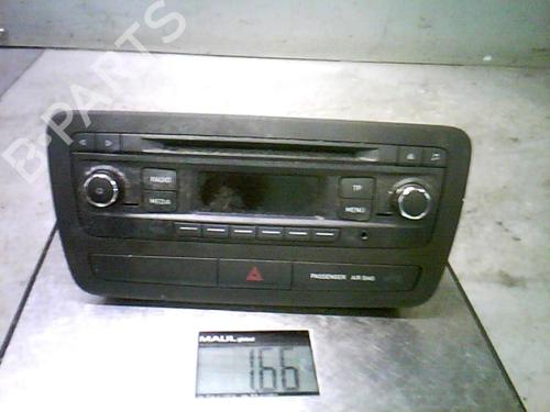 Used Radio SEAT IBIZA IV (6J5, 6P1) 1.2 TSI (105 hp) 21300263