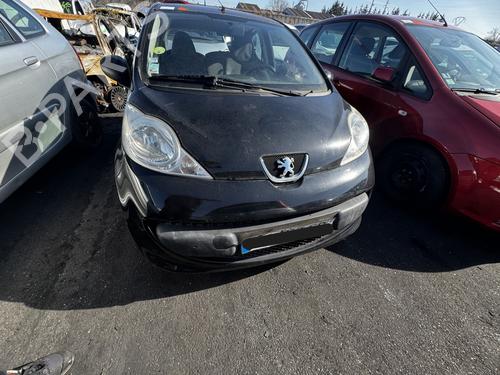 Front left belt tensioner PEUGEOT 107 (PM_, PN_) 1.0 | BP24117147C87 