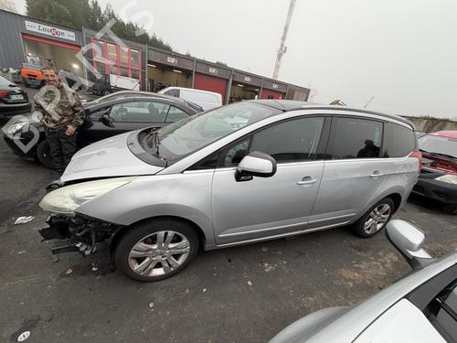 Seat buckle PEUGEOT 5008 (0U_, 0E_) 2.0 HDi 150 / BlueHDi 150 | BP30285502I32 