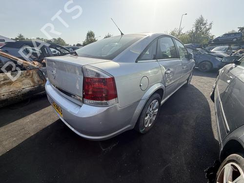Venstre frontpanel OPEL VECTRA C GTS (Z02) 1.9 CDTI (F68) | BP28090498C58 