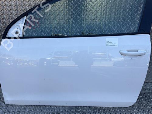 Used Left front door VW GOLF VI (5K1) 2.0 TDI (110 hp) 29427965