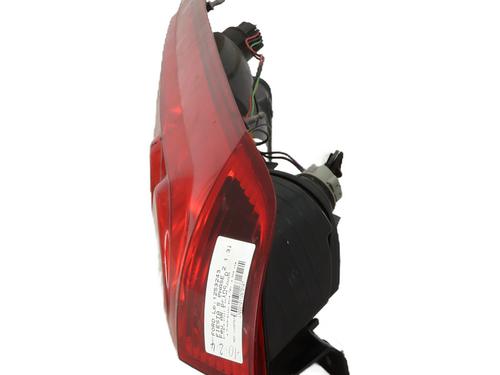 Used Right taillight FORD FIESTA V (JH_, JD_) 1.3 (69 hp) 28114072