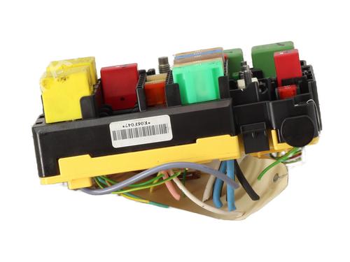 Fuse box PEUGEOT 2008 I (CU_) 1.2 THP 110 / PureTech 110 | BP31678785E1 - Image 2