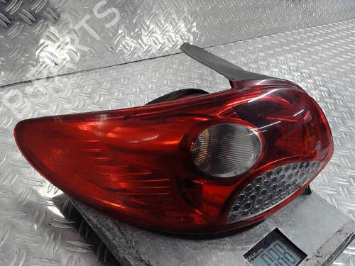 Left taillight PEUGEOT 206 Hatchback (2A/C) 1.4 HDi eco 70 | BP25260175C34 