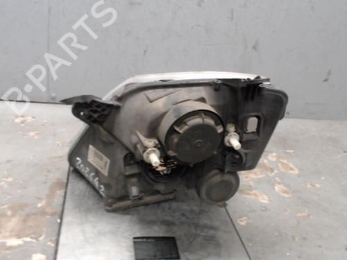Used Right headlight OPEL MERIVA A MPV (X03) 1.7 CDTI (E75) (100 hp) 21299245