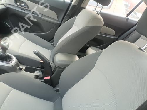 Left headlight CHEVROLET CRUZE (J300) 2.0 CDI | BP29529696C28 