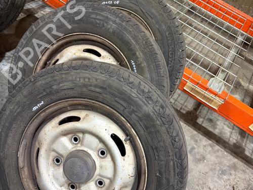 Used Rim Rim 39521930 39521930
