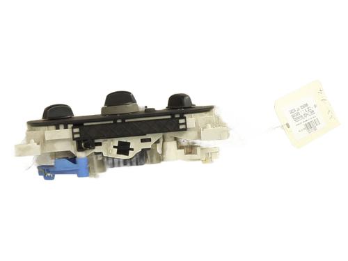 Used Climate control Climate control DACIA SANDERO 1.5 dCi (68 hp) 32295446 32295446