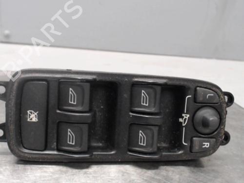 Left front window switch VOLVO V50 (545) 2.0 D | BP21366682I27 
