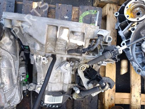 Used Gearbox Gearbox DACIA SANDERO II TCe 90 (B8M1, B8MA, B8AC) (90 hp) 31909048 31909048