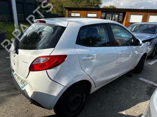 Right front window motor MAZDA 2 (DE_, DH_) 1.4 MZR-CD | BP21686868E20 