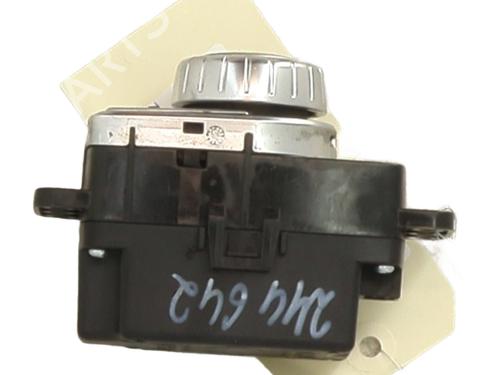 switch-mercedes-benz-a-class-w176-2012-2013-2014-2015-2016-2017-2018-24294508 main image