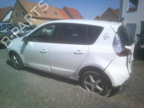 Left tailgate light RENAULT SCÉNIC III (JZ0/1_) 1.2 TCe | BP25813104C79 - Image 8