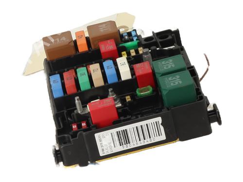 Fuse box CITROËN C3 III (SX) 1.2 THP 110 (SXHNPS, SXHNZT, SXHNZ6) | BP36938965E1 - Image 4