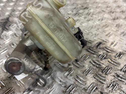 Used Brake master cylinder Brake master cylinder MERCEDES-BENZ SPRINTER 4-t Van (B904) 408 D (79 hp) 39711777 39711777