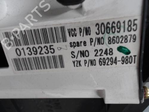 Used Instrument cluster VOLVO V50 (545) 1.6 D (110 hp) 21312760
