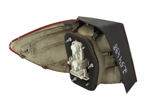Used Right taillight Right taillight MERCEDES-BENZ B-CLASS Sports Tourer (W245) B 200 CDI (245.208) (140 hp) 31582391 31582391