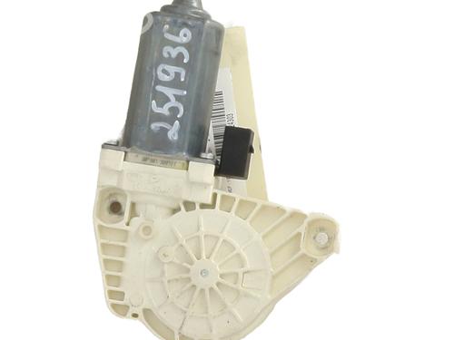 Right front window motor MERCEDES-BENZ A-CLASS (W169) A 180 CDI (169.007, 169.307) | BP27183839E20 