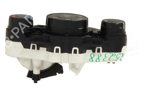 Used Climate control Climate control FORD FIESTA VI (CB1, CCN) 1.4 TDCi (70 hp) 28134693 28134693
