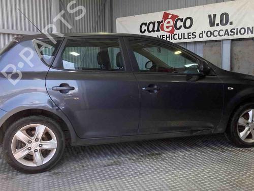 Front left seatbelt KIA CEE'D Hatchback (ED) 1.6 CRDi 90 | BP36652558I26 - Image 12