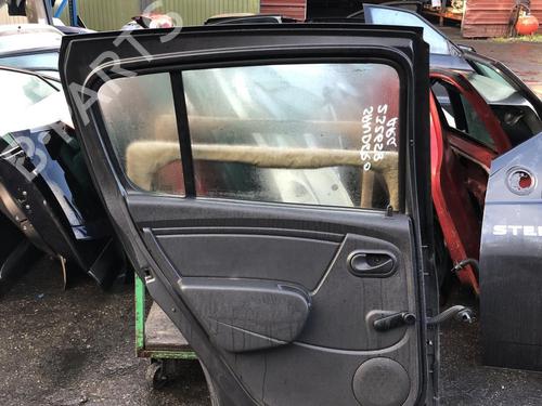 Used Left rear door DACIA SANDERO 1.5 dCi (68 hp) 21302881
